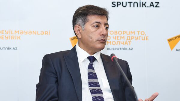 Neft Araşdırmaları Mərkəzinin (NAM) rəhbəri İlham Şaban - Sputnik Азербайджан