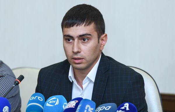 Сын плененного азербайджанца: почему Красный крест не позволяет мне увидеть отца Сын плененного азербайджанца: почему Красный крест не позволяет мне увидеть отца - Sputnik Азербайджан