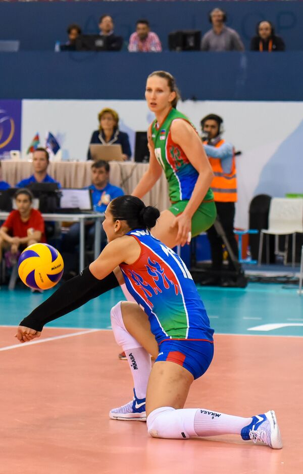 Последний групповой матч Чемпионата Европы 2017 по волейболу среди женщин между сборными Азербайджана и Германии - Sputnik Азербайджан