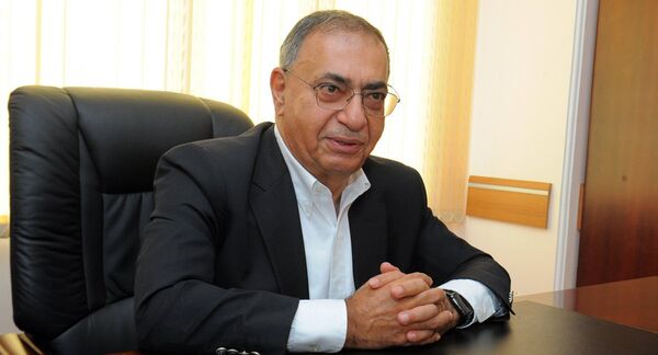 Asim Mollazadə - Demokratik İslahatlar Partiyasının sədri, Milli Məclisin deputatı Asim Mollazadə - Demokratik İslahatlar Partiyasının sədri, Milli Məclisin deputatı - Sputnik Azərbaycan