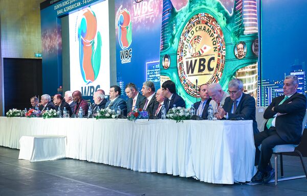 Пятьдесят пятая Конвенция Всемирного боксерского совета (WBC) в Баку. 2 октября 2017 года Пятьдесят пятая Конвенция Всемирного боксерского совета (WBC) в Баку. 2 октября 2017 года - Sputnik Азербайджан