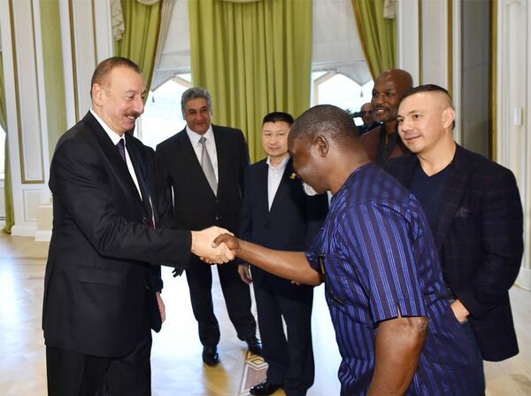 Президент Ильхам Алиев принял участников 55-й Конвенции Всемирного совета по боксу - Sputnik Азербайджан
