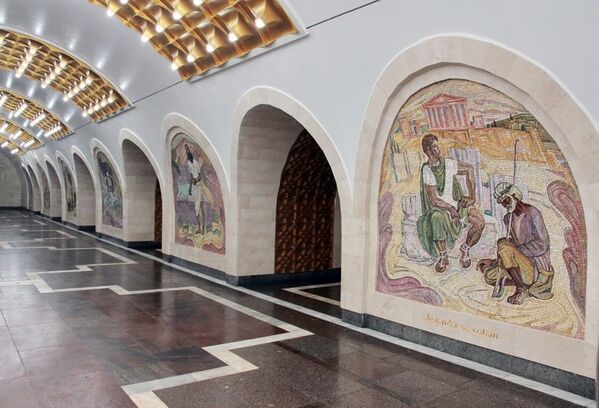 Станция Низами Бакинского метрополитена после реконструкции - Sputnik Азербайджан