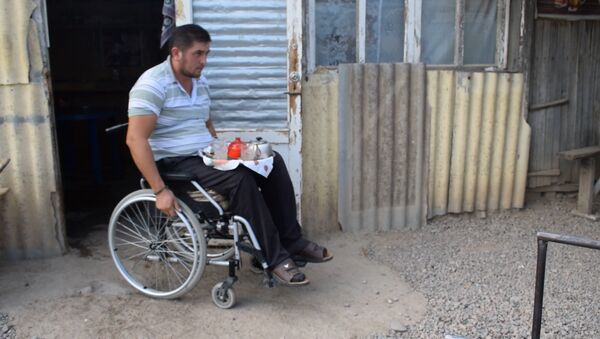Не сдаваться: как инвалид из Товуза зарабатывает на жизнь - Sputnik Азербайджан