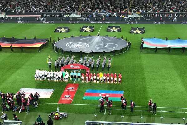 Отборочный турнир чемпионата мира по футболу в зоне УЕФА. Матч Германия-Азербайджан Отборочный турнир чемпионата мира по футболу в зоне УЕФА. Матч Германия-Азербайджан - Sputnik Азербайджан