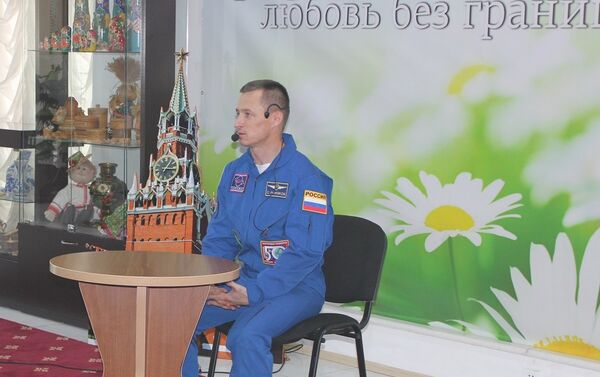 Российский космонавт-испытатель Сергей Рыжиков - Sputnik Азербайджан