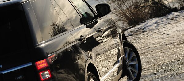 Автомобиль марки Range Rover, фото из архива - Sputnik Азербайджан