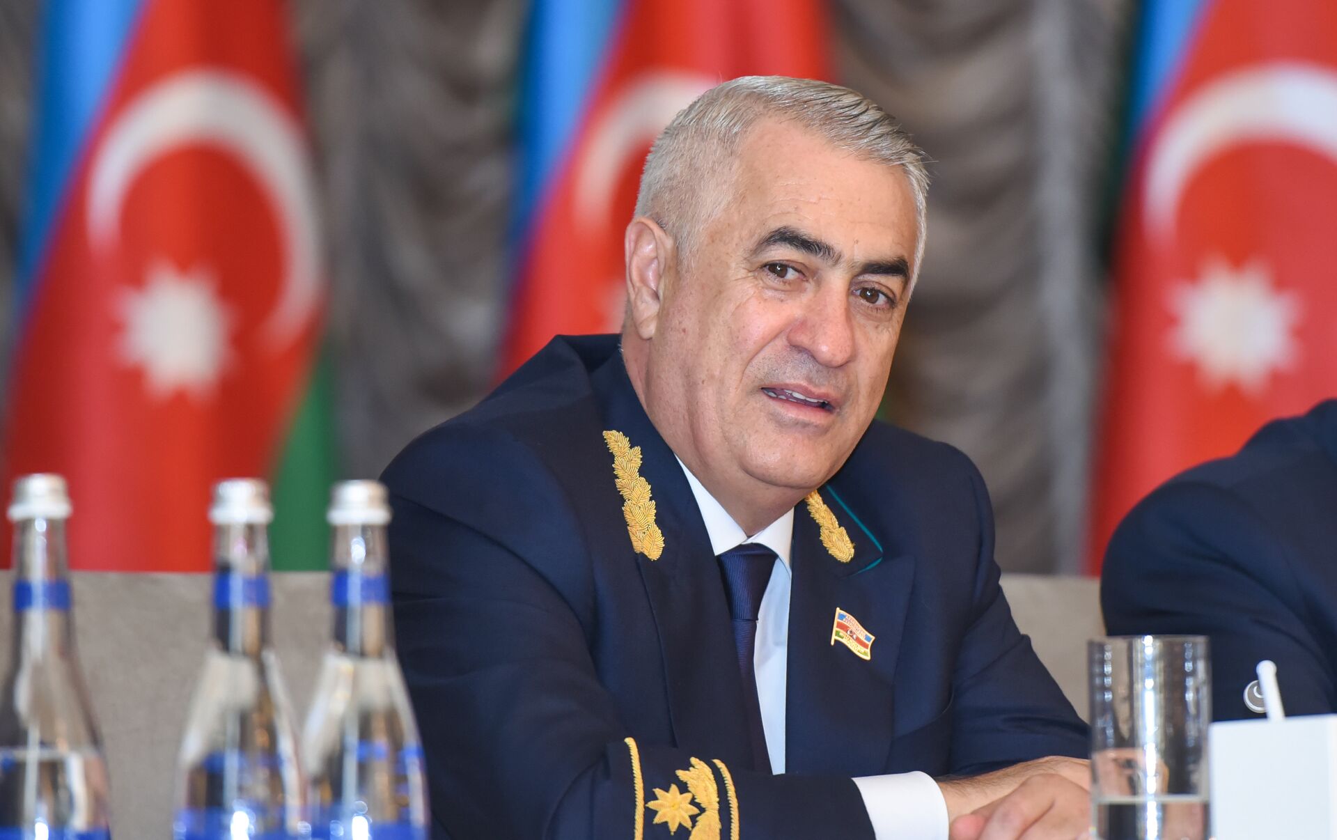Prezident Cavid Qurbanova “Şöhrət” ordeni verdi - 18.09.2018, Sputnik Azərbaycan