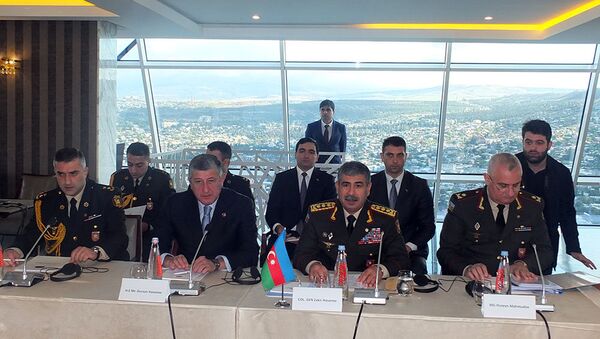 Азербайджан и Турция обсудили вопросы военного сотрудничества - Sputnik Азербайджан
