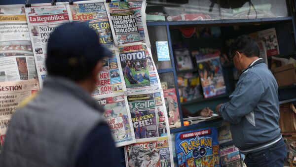 Продажа газет в Мадриде, фото из архива - Sputnik Азербайджан