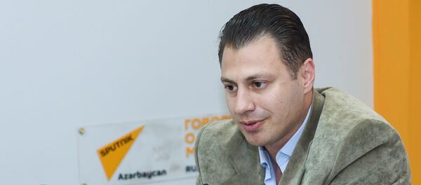 Политолог Анар Садыхов - Sputnik Азербайджан