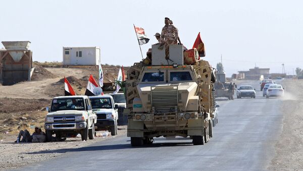 Иракские военные в Зумаре, провинция Ниневия, Ирак - Sputnik Азербайджан