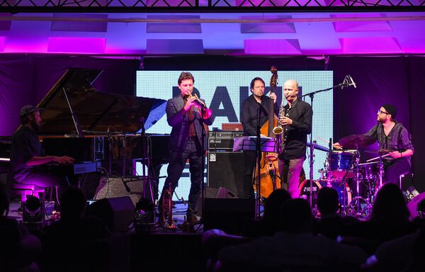 Выступление швейцарского джаз коллектива Mats-up на Baku Jazz Festival 2017 - Sputnik Азербайджан