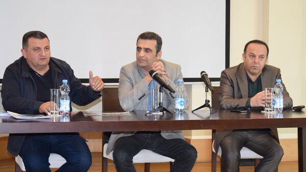Пресс-конференция шоумена Кямрана Гасанли, которого обвинили в мошенничестве - Sputnik Азербайджан