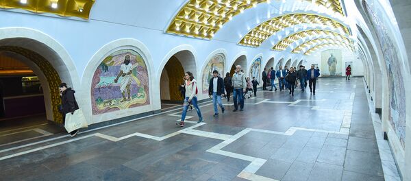 Бакинский метрополитен. Подземный вестибюль станции Низами Бакинский метрополитен. Подземный вестибюль станции Низами - Sputnik Азербайджан
