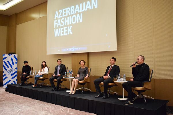 Пресс-конференция посвященная открытию Baku Fashion Week Пресс-конференция посвященная открытию Baku Fashion Week - Sputnik Азербайджан