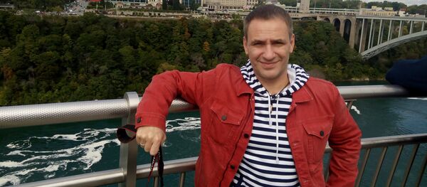 Политолог, американист Михаил Синельников-Оришак Политолог, американист Михаил Синельников-Оришак - Sputnik Азербайджан