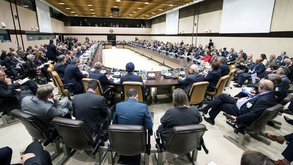 Встреча на уровне министров обороны государств, вносящих вклад в миссию НАТО Решительная поддержка в Афганистане, Брюссель, 9 ноября 2017 года - Sputnik Азербайджан