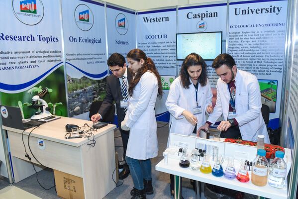 VIII Азербайджанская международная выставка в области окружающей среды Caspian Ecology 2017 - Sputnik Азербайджан