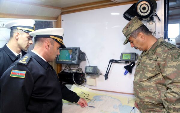 В Военно-морских силах Азербайджана проведен очередной этап командно-штабных военных игр - Sputnik Азербайджан