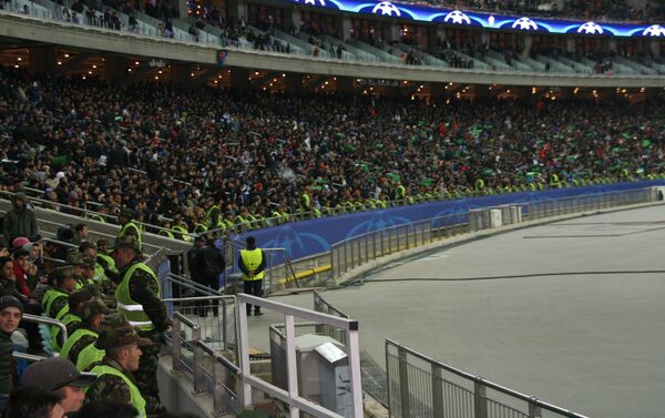 Меры безопасности во время игры между ФК Карабах и ФК Челси - Sputnik Азербайджан
