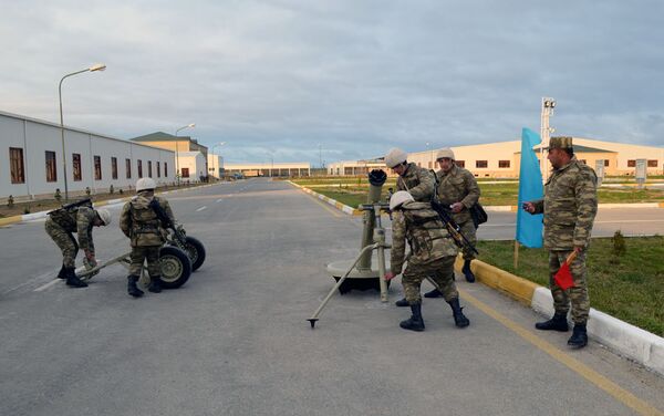 В одной из воинских частей проведены эстафетные соревнования по артиллерии - Sputnik Азербайджан