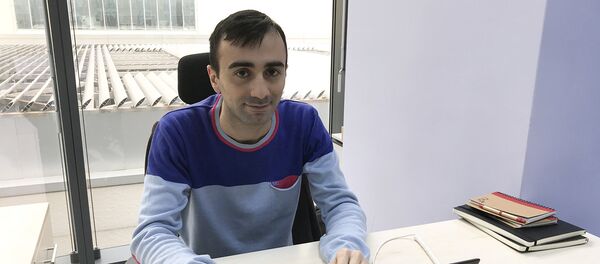 Менеджер цифрового маркетинга компании Azerfon Турал Керимов - Sputnik Азербайджан