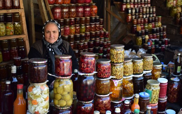 Рынок в селе Вендам - Sputnik Азербайджан