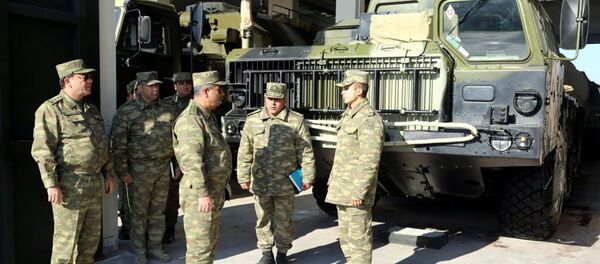 Проверен уровень боеготовности ракетных и артиллерийских подразделений в прифронтовой зоне - Sputnik Азербайджан