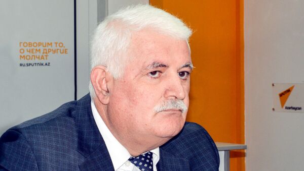 Президент Международного Фонда Евразия Пресс Умуд Мирзоев - Sputnik Азербайджан