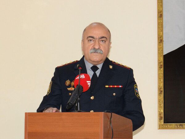 Polis polkovniki Eldar İlyasov Polis polkovniki Eldar İlyasov - Sputnik Azərbaycan