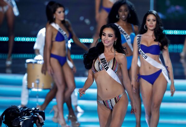 Участницы конкурса красоты Мисс Вселенная-2017 в Лас-Вегасе - Sputnik Азербайджан