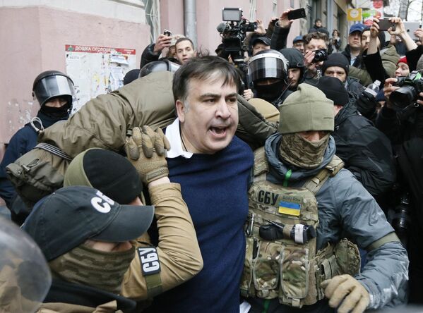 Задержание бывшего президента Грузии Михаила Саакашвили в Киеве - Sputnik Азербайджан