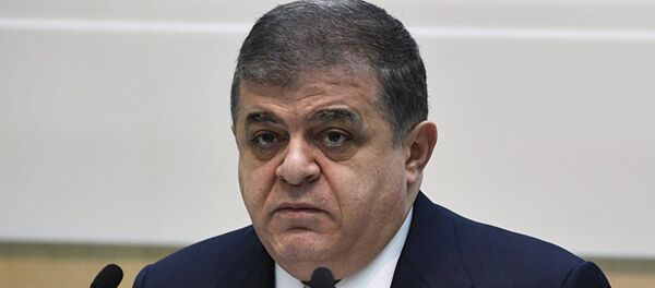 Владимир Джабаров, первый заместитель председателя Комитета по международным делам Совета Федерации России Владимир Джабаров, первый заместитель председателя Комитета по международным делам Совета Федерации России - Sputnik Азербайджан