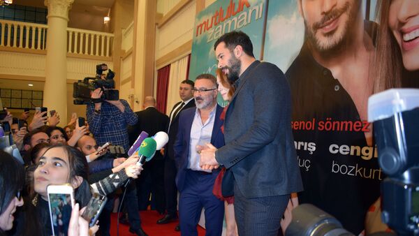 Премьера турецкого фильма Время счастья в киноцентре Низами - Sputnik Азербайджан