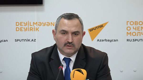 Каждый месяц в Азербайджане выявляют 2 тыс незаконных мигрантов - Sputnik Азербайджан