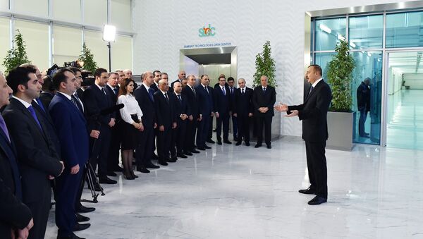 Выступление президента Ильхама Алиева в Сумгайытском химическом промышленном парке - Sputnik Азербайджан