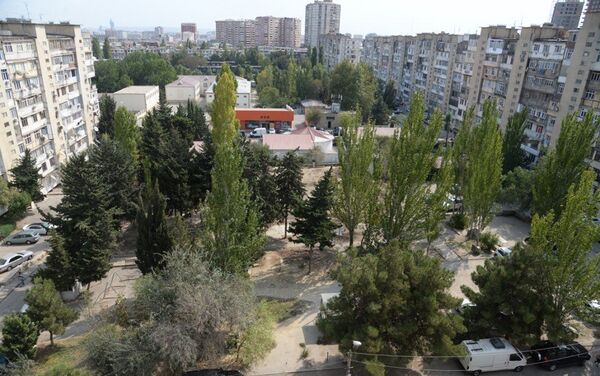 Проект Наш двор в Насиминском районе Баку - Sputnik Азербайджан