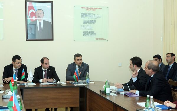 Государственная служба инспекции труда провела семинар по вопросам отдыха и отпуска сотрудников - Sputnik Азербайджан
