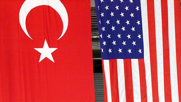 Флаги Турции и США - Sputnik Азербайджан