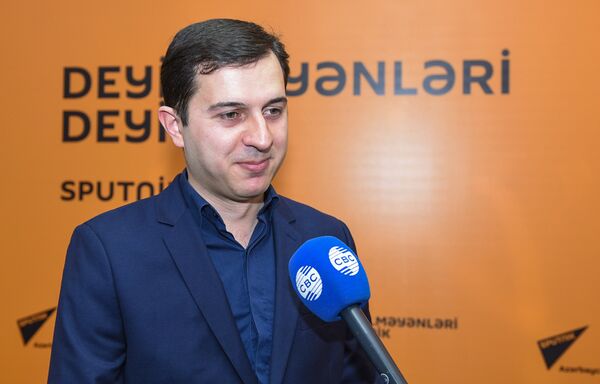 Vikipediyanın Azərbaycan versiyasının koordinatoru Elnur Eltürk Vikipediyanın Azərbaycan versiyasının koordinatoru Elnur Eltürk - Sputnik Azərbaycan