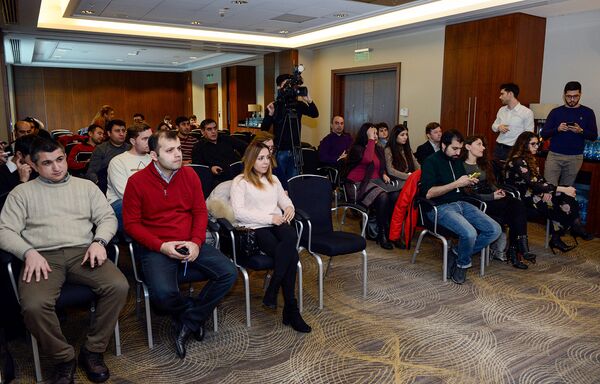 Formula 1 Azərbaycan Qran Prisinin keçirilməsinə həsr olunmuş seminar Formula 1 Azərbaycan Qran Prisinin keçirilməsinə həsr olunmuş seminar - Sputnik Azərbaycan