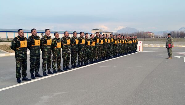 Проводятся сборы командиров в Отдельной Общевойсковой Армии - Sputnik Азербайджан