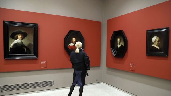 Выставка картин Рембрандта, фото из архива - Sputnik Азербайджан