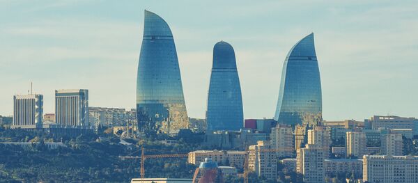Вид на комплекс зданий Flame Towers в Баку Вид на комплекс зданий Flame Towers в Баку - Sputnik Азербайджан