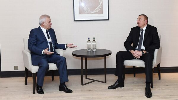 Prezident İlham Əliyevin Davosda “LUKOİL” şirkətinin prezidenti ilə görüşü olub - Sputnik Azərbaycan