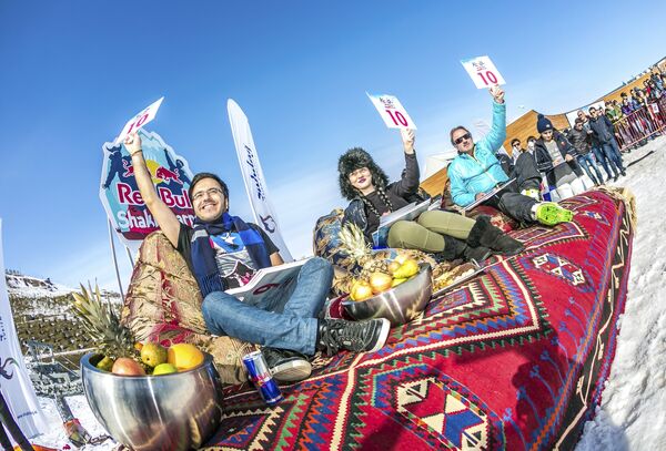 Конкурс Red Bull Shakh Carpet в Туристическом Центре “Шахдаг” Конкурс Red Bull Shakh Carpet в Туристическом Центре “Шахдаг” - Sputnik Азербайджан