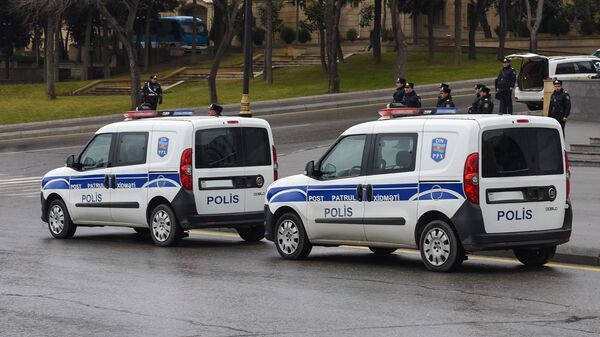 Автомобили патрульно-постовой службы в Баку - Sputnik Азербайджан