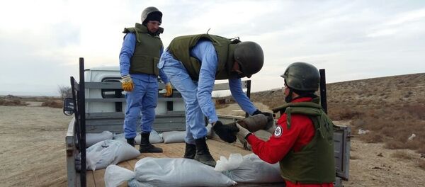 Операция по обезвреживанию снарядов на территории поселка Г.З.Тагиева в Сумгайыте - Sputnik Азербайджан