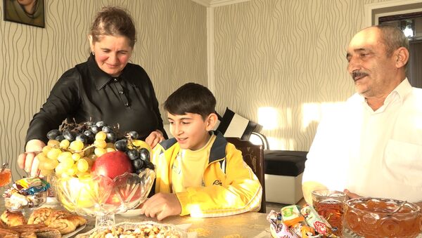 Семья азербайджанца – уроженца Казахстана верит в успех на Ты супер! - Sputnik Азербайджан